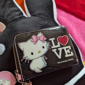 Hello Kitty Charmmy Kitty Wallet Black Love